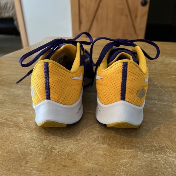 Nike Unisex Purple Zoom Pegasus Running Shoe - Picture 4 of 7